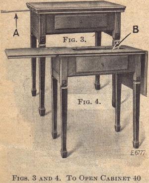 Singer Sewing Machine DeLuxe Libary Table Number 40