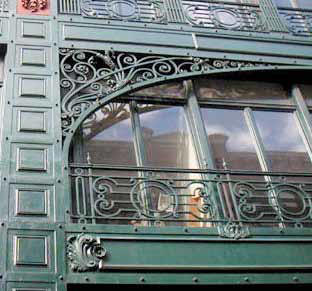 Little Singer Building Ironwork