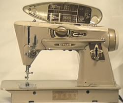 Singer 500 Rocketeer Sewing Machine