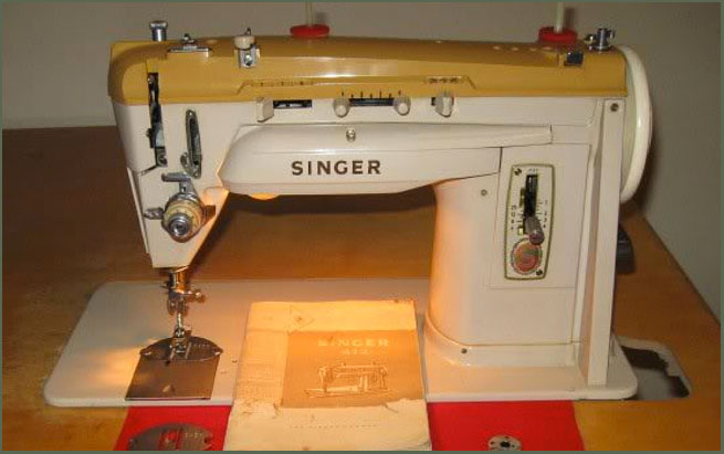 Singer Model 412G Sewing Machine